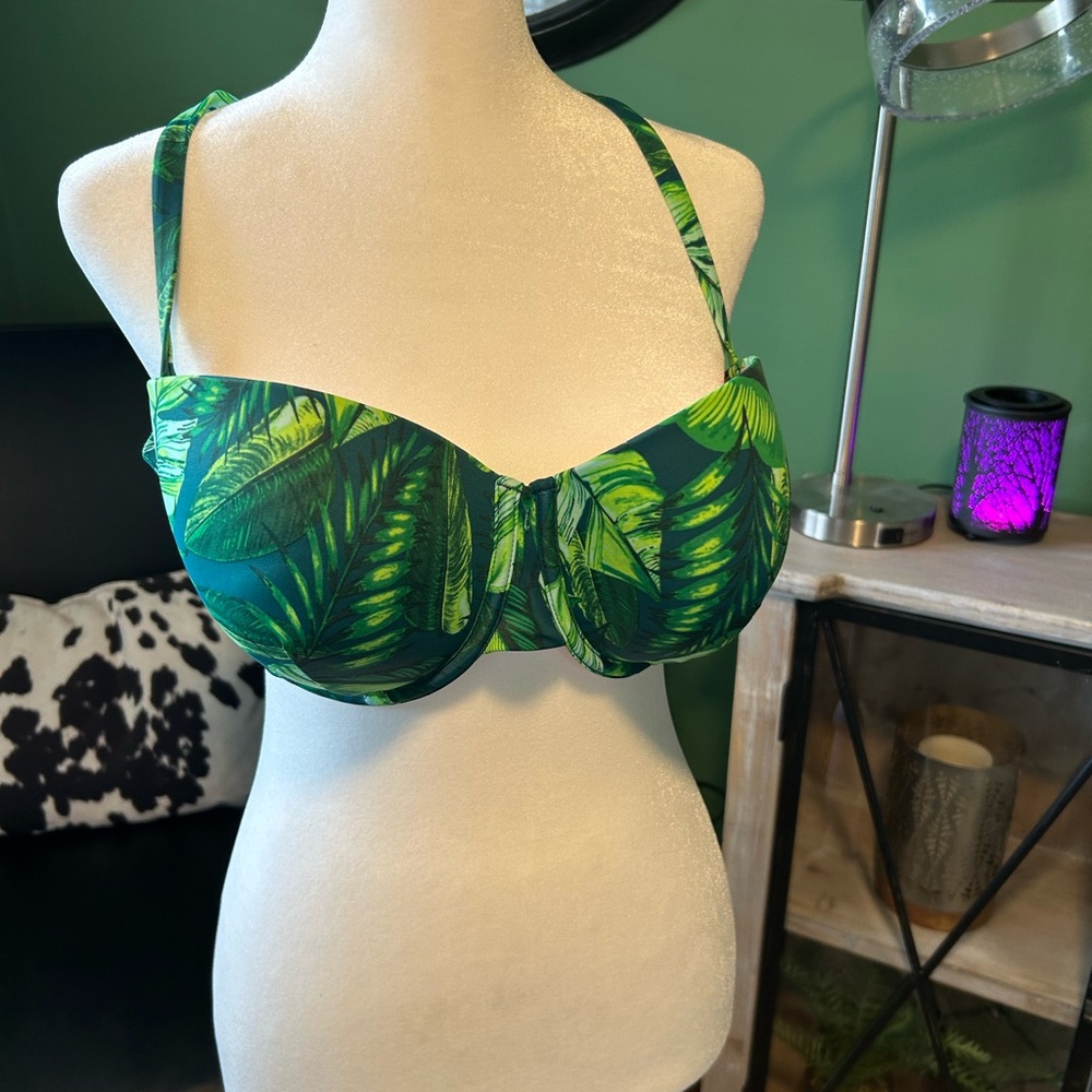Shade & Shore Tropical Leaf Bikini Top